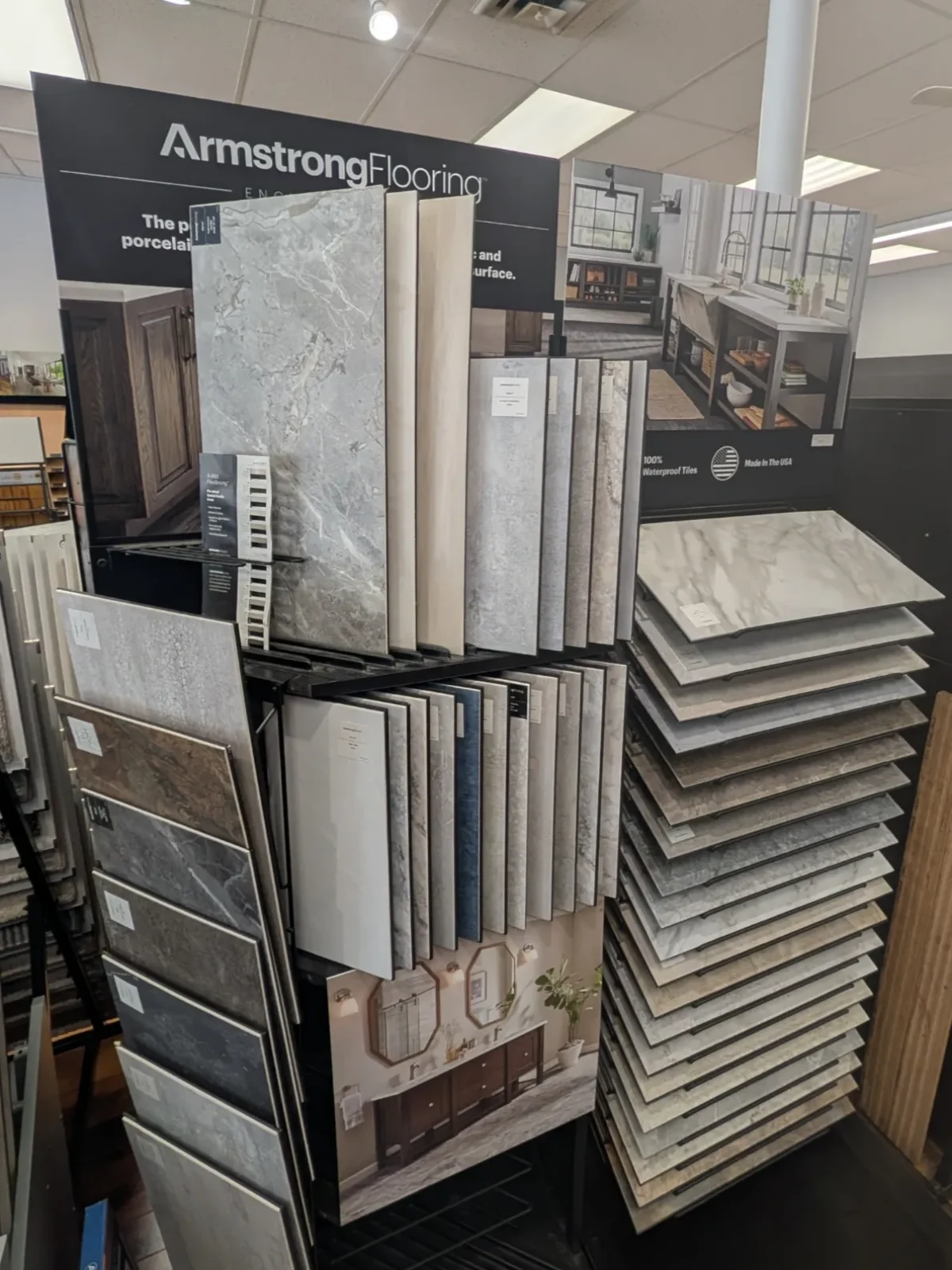 flooring-showroom-tile-display