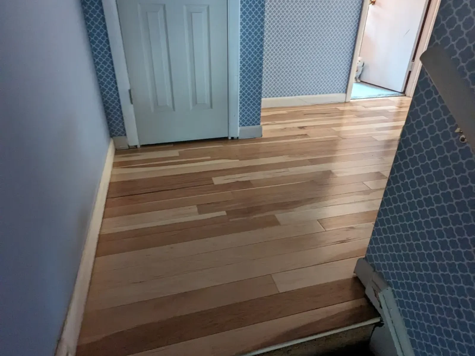 hardwood-flooring-installation-17.webp